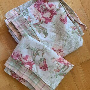 Dust Ruffle for Baby Crib and Matching Valance